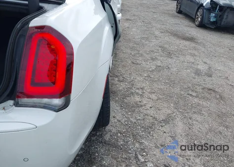 2015 Chrysler 300 300S from USA, damaged, VIN 2C3CCABG2FH802837